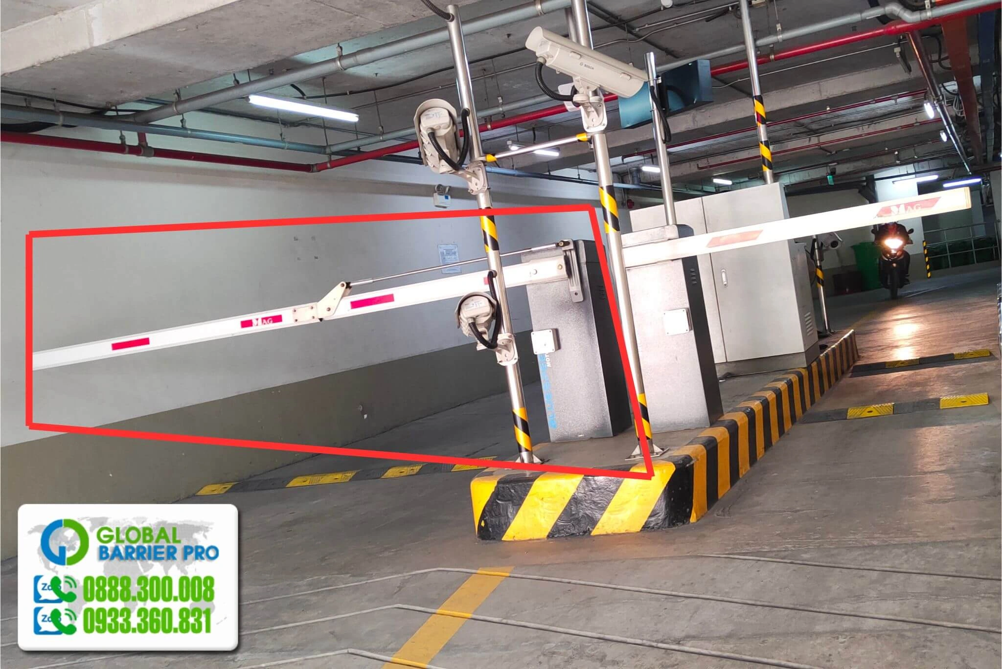 Các loại barrier tự động phổ biến hiện nay 10 Barrier cần gập