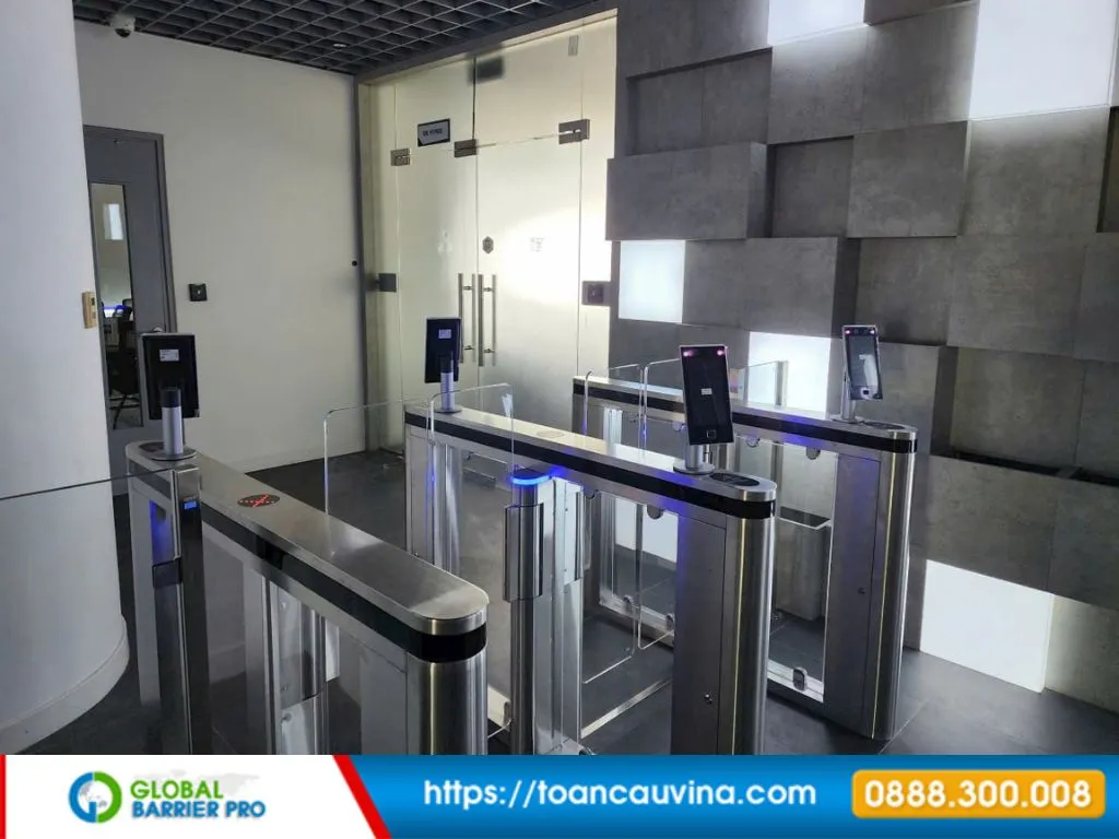 Nên chọn swing barrier hay flap barrier cho tòa nhà? - hình minh họa 7 cho bài viết swing barrier hay flap barrier cho tòa nhà