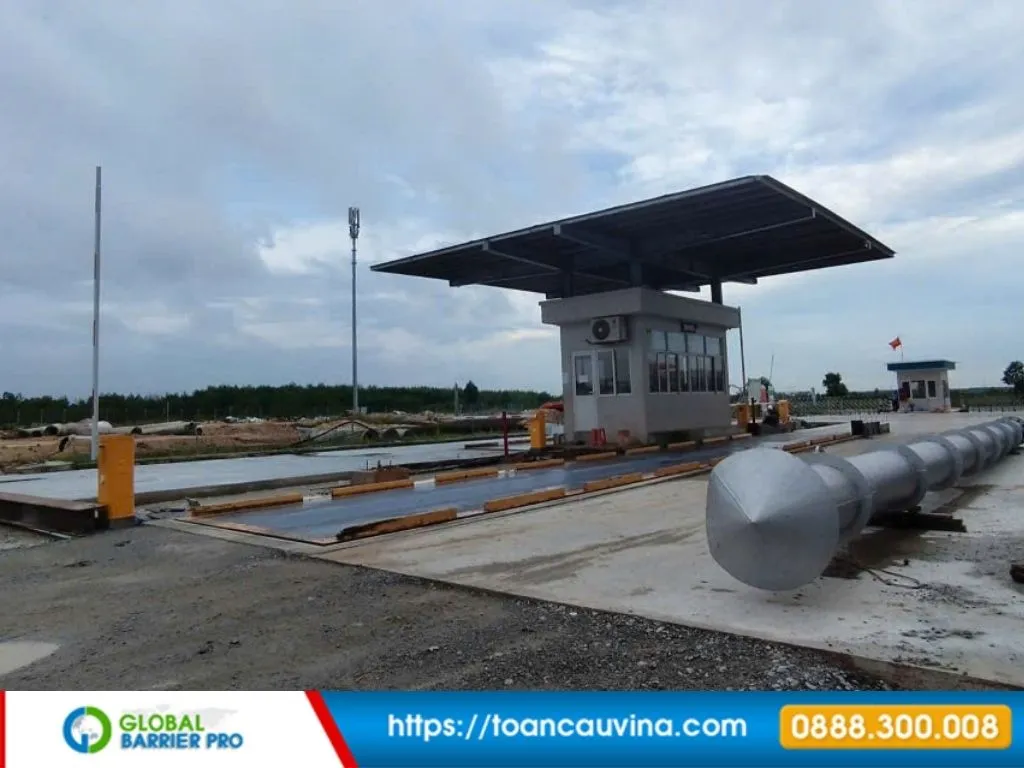 Lắp đặt barie tại Hải Phòng: Giải pháp kiểm soát xe ra vào phù hợp từng công trình 11 Lắp đặt barie tại Hải Phòng - làn đường kiểm soát xe phù hợp cảng biển, logistics, kho bãi và xe container