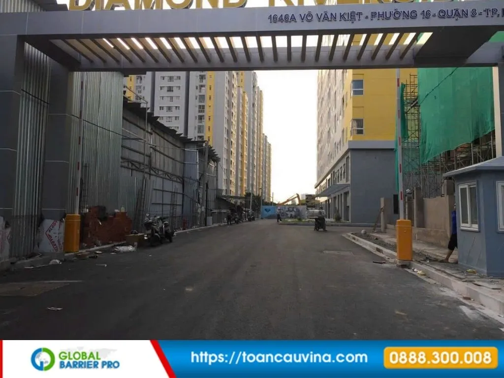 Bảng Báo Giá Barie Tự Động Mới Nhất 2026: Chi Phí Trọn Gói Và Cách Chọn Cấu Hình Phù Hợp 16 Báo giá barie tự động 2026 - hình ảnh minh họa số 3 tại công trình thực tế