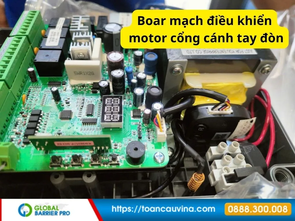 Cách cài đặt remote cổng tự động cánh tay đòn đơn giản 21 Cách cài đặt remote cổng tự động cánh tay đòn đơn giản - hình minh họa thực tế 5