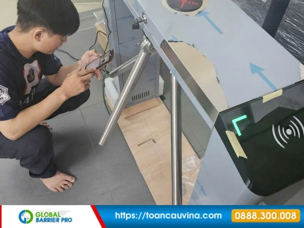 Hình minh họa hệ thống kiểm soát ra vào số 4 cho bài hệ thống kiểm soát ra vào