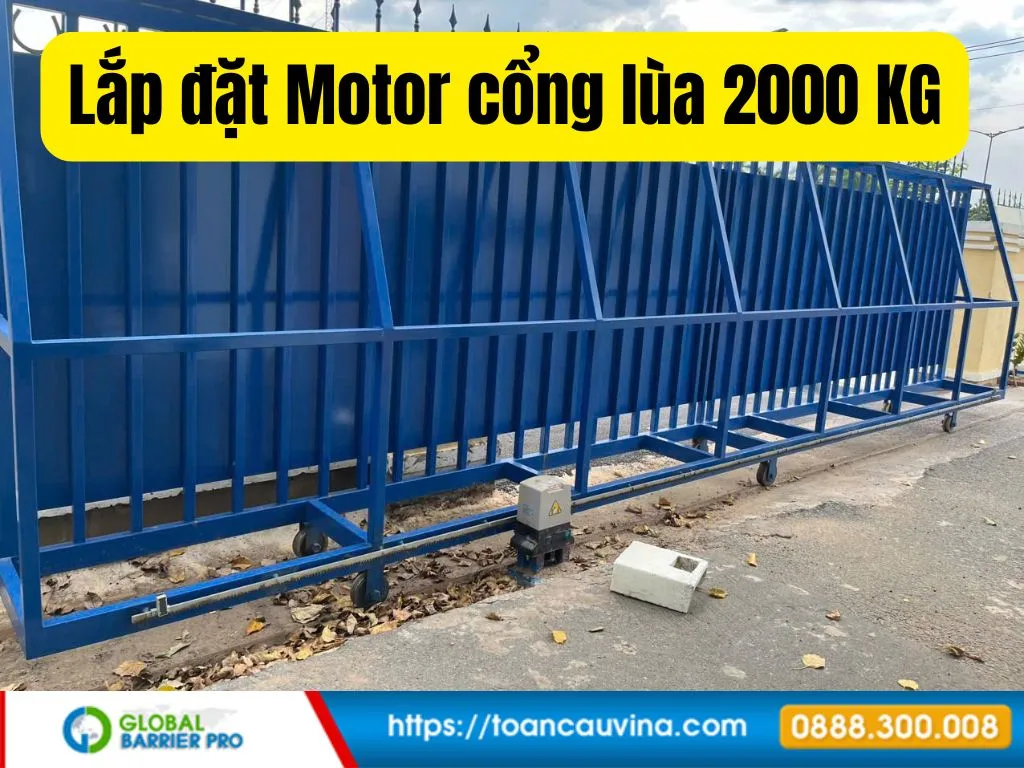 Motor cổng trượt là gì? Cấu tạo, nguyên lý và khi nào nên lắp 13 Motor cổng trượt là gì? Cấu tạo, nguyên lý và khi nào nên lắp - motor cổng lùa gắn trên chân đế