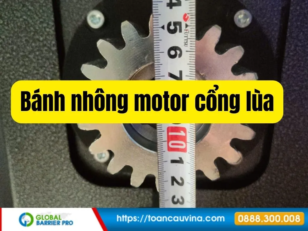 Motor cổng không mở – nguyên nhân thường gặp và cách kiểm tra nhanh 9 Motor cổng không mở – nguyên nhân thường gặp và cách kiểm tra nhanh - kiểm tra bo mạch khi cổng bị lỗi