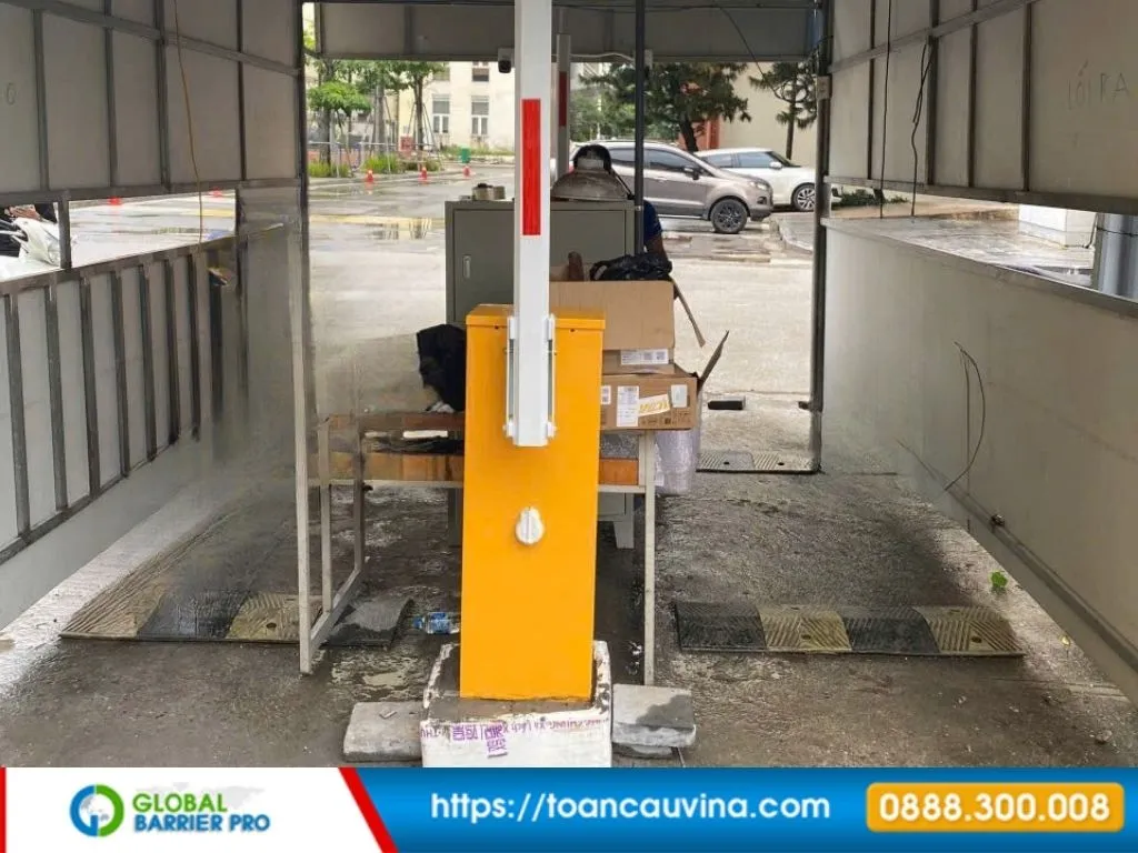 Top 5 phần mềm bãi xe thông minh, tối ưu quản lý tốt nhất hiện nay 10 Top 5 phần mềm bãi xe thông minh, tối ưu quản lý tốt nhất hiện nay - camera giám sát và barrier tại cổng xe ra vào