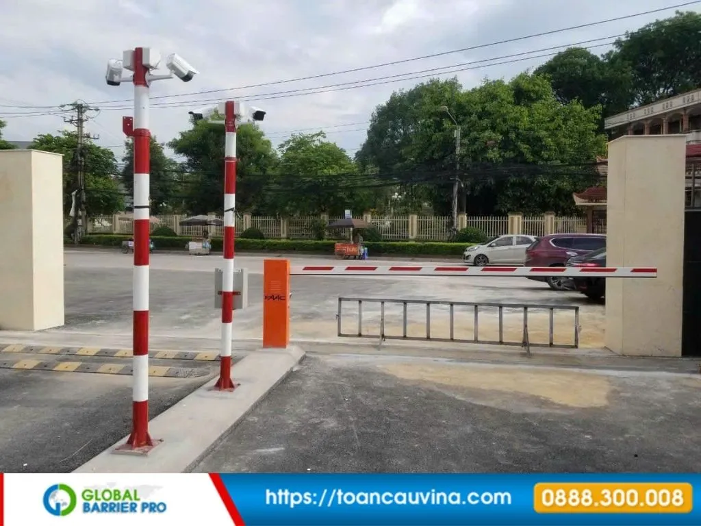 Hướng dẫn lựa chọn phần mềm quản lý bãi xe phù hợp cho từng mô hình 11 Hướng dẫn lựa chọn phần mềm quản lý bãi xe phù hợp cho từng mô hình - barrier FAAC kết hợp camera cho cổng doanh nghiệp