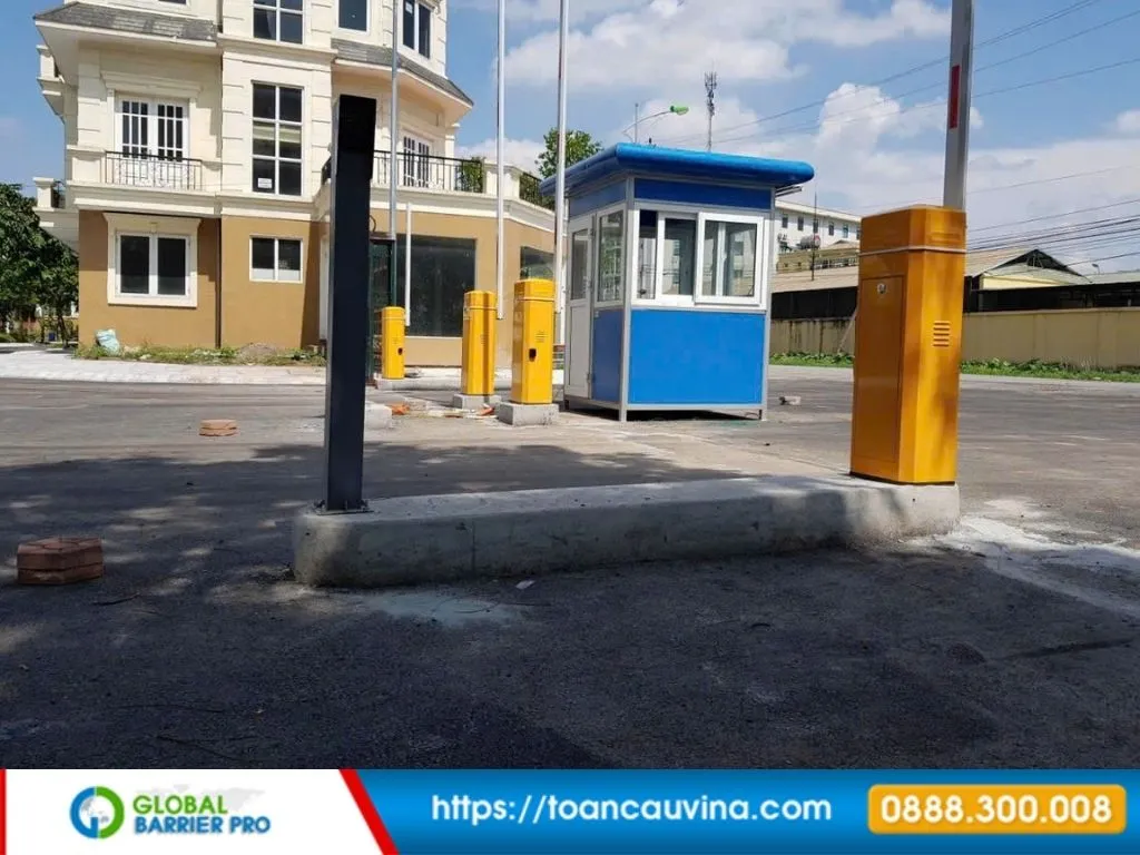 Hệ thống barie tự động dùng đầu đọc thẻ tầm xa UHF 10 Hệ thống barie tự động dùng đầu đọc thẻ tầm xa UHF - làn xe tầng hầm có barrier kiểm soát ô tô