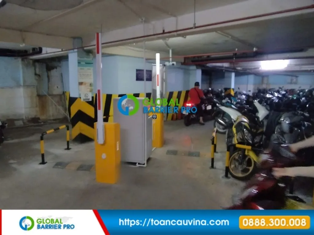 Phần mềm bãi xe thông minh dùng thử miễn phí 11 Phần mềm bãi xe thông minh dùng thử miễn phí - barrier trong hầm xe phục vụ kiểm soát lưu lượng