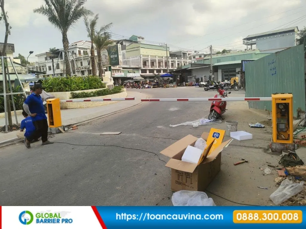 Thanh chắn barie tự động: chiều dài, chất liệu và cách chọn đúng 14 Hình ảnh minh họa thanh chắn barie tự động và tay cần barrier