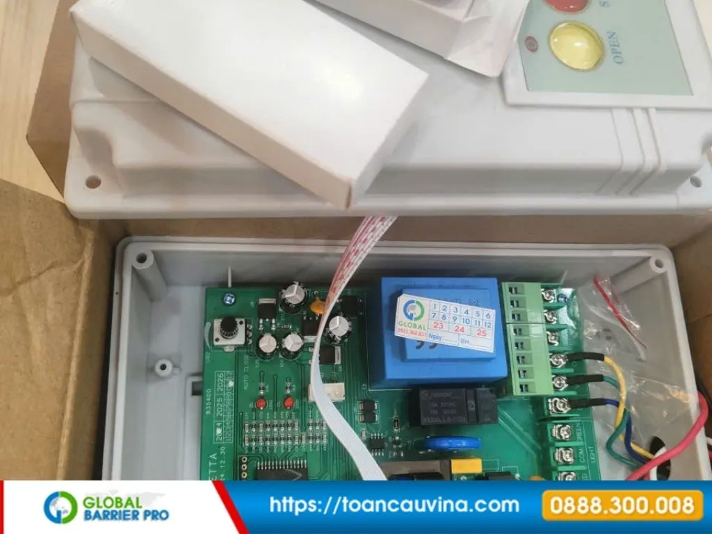 So sánh barie tự động và cổng tự động: nên dùng giải pháp nào? 14 Hình ảnh minh họa so sánh barie tự động và cổng tự động