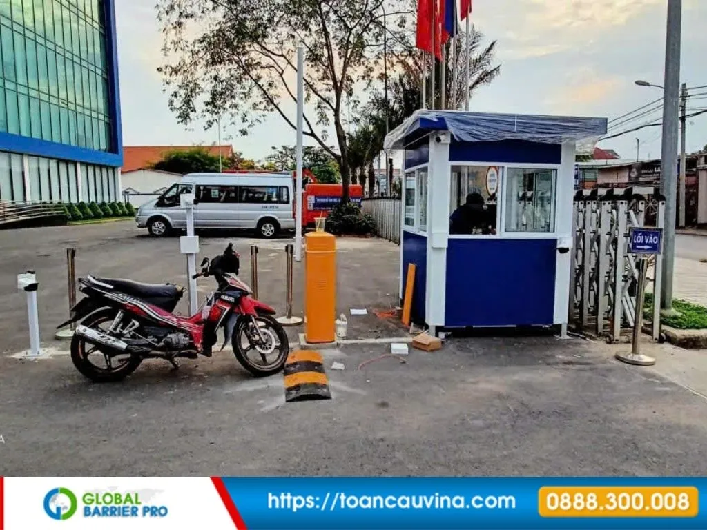 Thanh chắn barie tự động: chiều dài, chất liệu và cách chọn đúng 13 Hình ảnh minh họa thanh chắn barie tự động và tay cần barrier