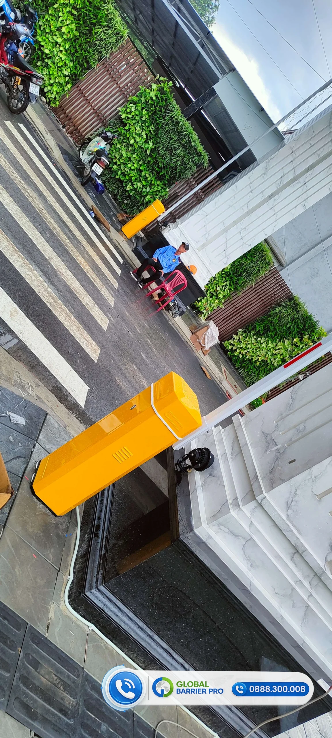 Công trình lắp đặt barrier kết hợp quẹt thẻ từ tại Bình Dương - hình công trình 9 Công trình lắp đặt barrier kết hợp quẹt thẻ từ tại Bình Dương - hình công trình 9
