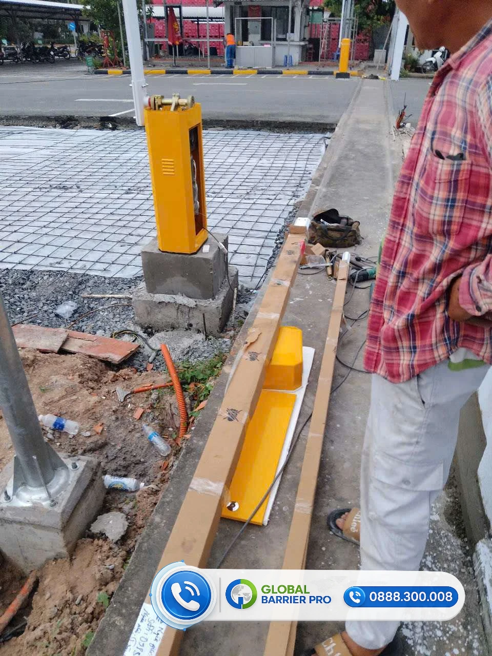 Công trình lắp đặt barrier rào chắn tự động kiểm soát an ninh tại cổng kho - hình công trình 8 Công trình lắp đặt barrier rào chắn tự động kiểm soát an ninh tại cổng kho - hình công trình 8