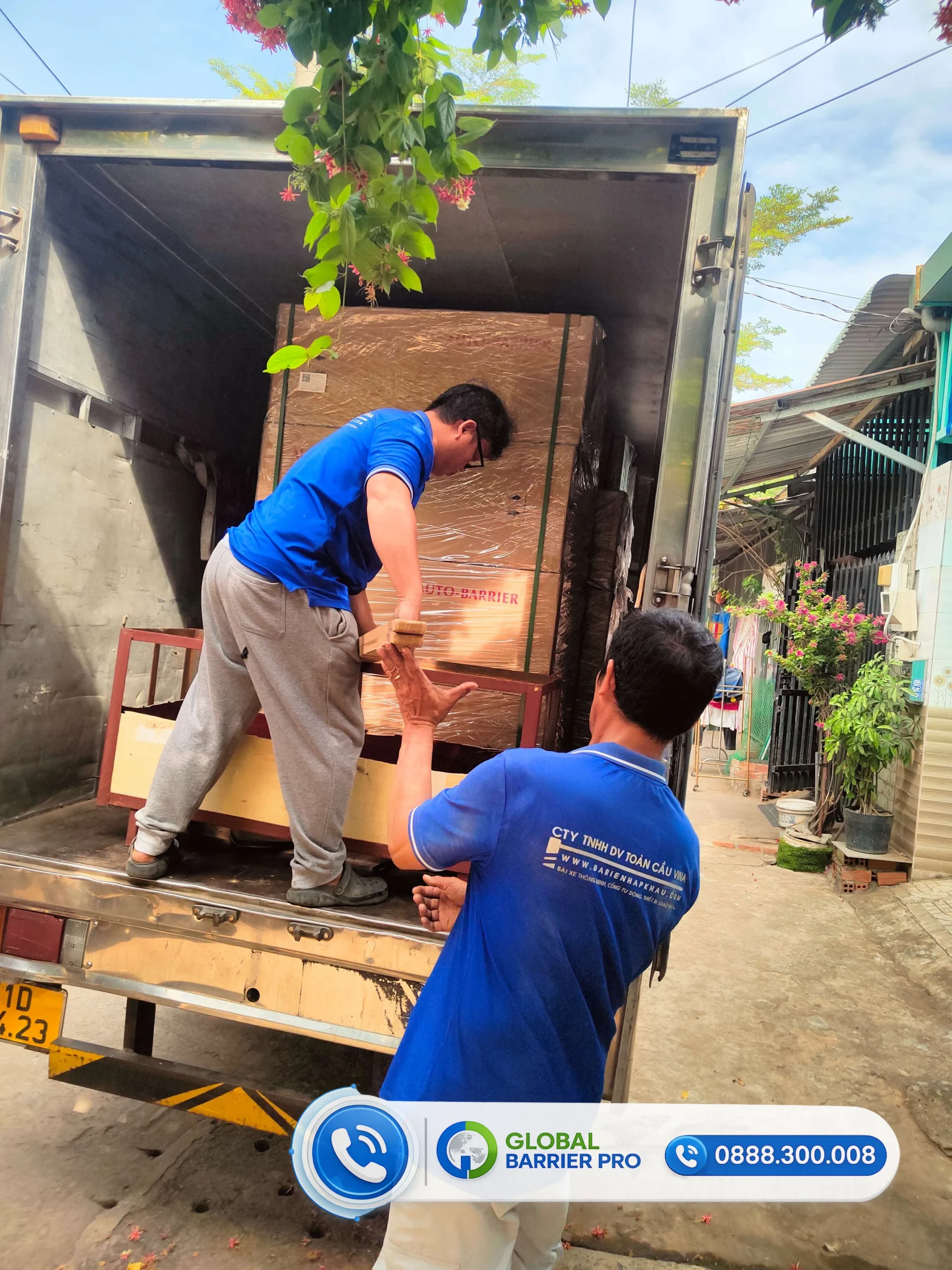 Công trình lắp đặt hệ thống barie tự động tại KCN Đông Nam - hình công trình 1 Công trình lắp đặt hệ thống barie tự động tại KCN Đông Nam - hình công trình 1