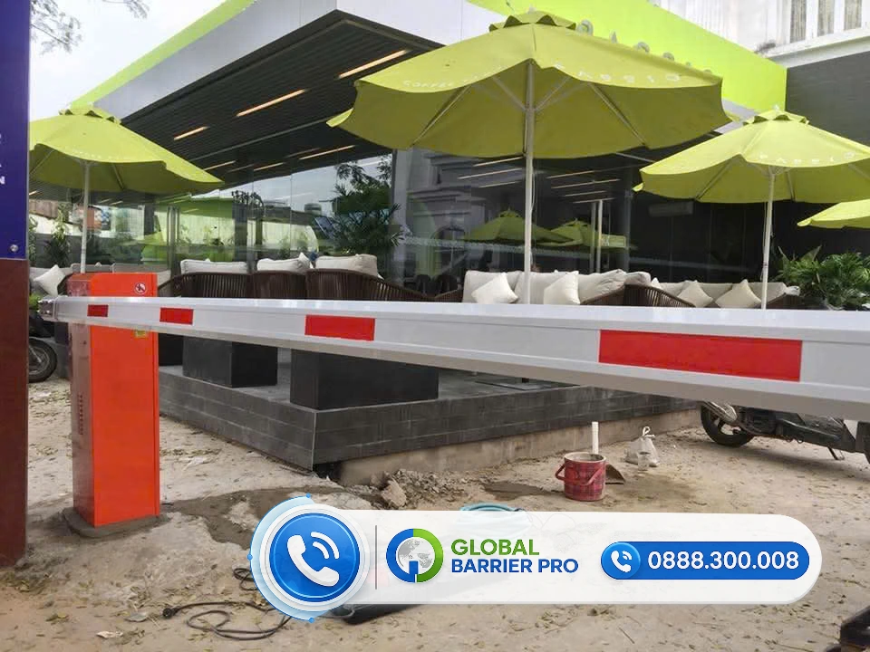Lắp Đặt Barie Rào Chắn Cho Các Dự Án Năng Lượng Mặt Trời Tại Bình Thuận - hình nội dung 3 Lắp Đặt Barie Rào Chắn Cho Các Dự Án Năng Lượng Mặt Trời Tại Bình Thuận - hình nội dung 3