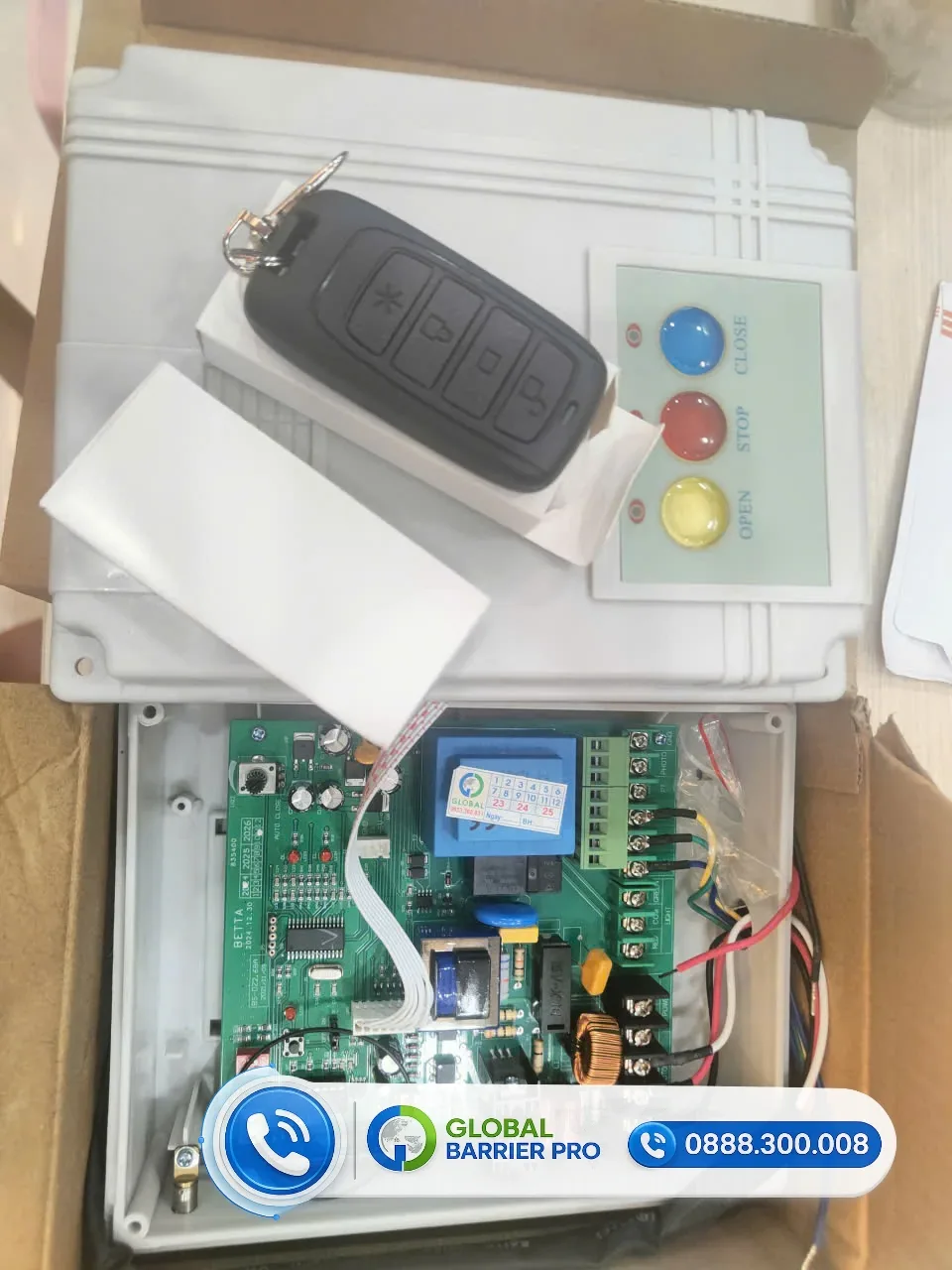Hướng Dẫn Chi Tiết Cách Đấu Nối Mạch Điều Khiển Barie Tự Động Cho Người Mới 12 Kiểm tra vận hành thực tế thiết bị điều khiển từ xa cho hệ thống barie tự động